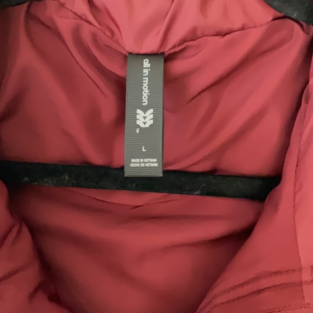All In Motion Vest - Picture 5 of 13
